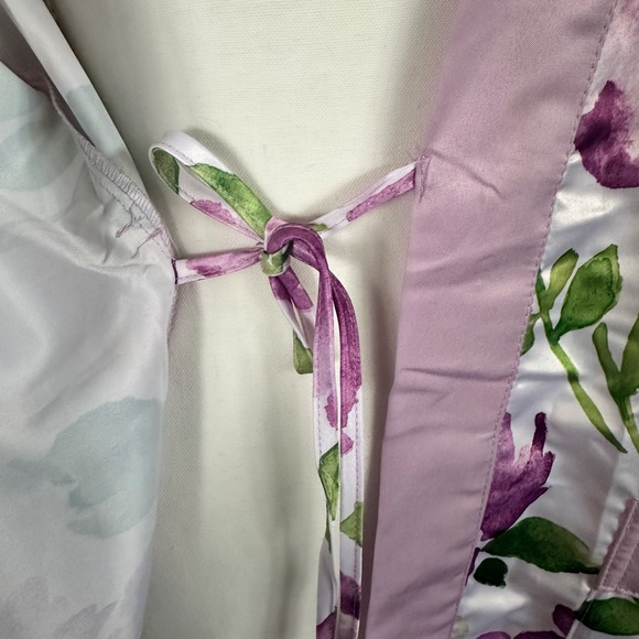 S/M satin robe - Picture 6 of 8